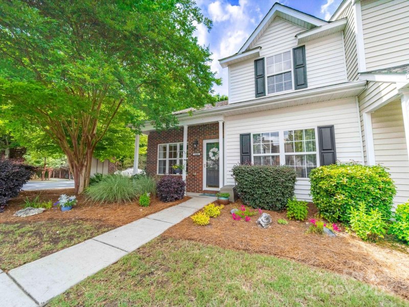 Property image 2 at 3446 Broadwick Street, Charlotte, NC 28213