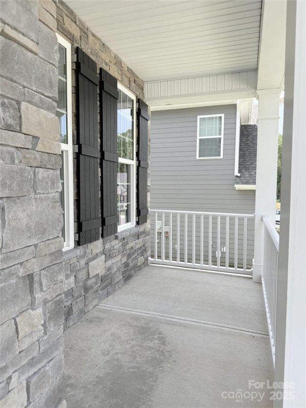 Property image 2 at 5084 Silver Creek Lane, Denver, NC 28037