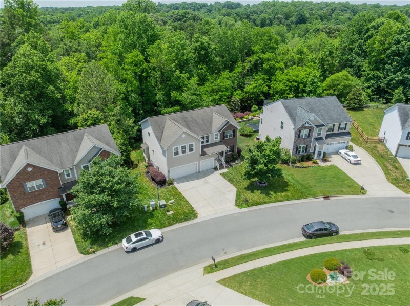 Property image 2 at 7650 W Berkeley Road, Denver, NC 28037