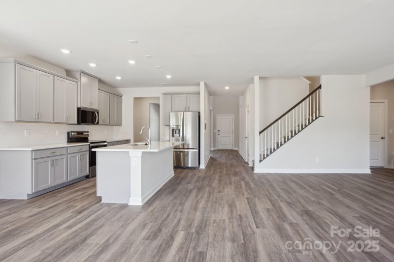 Property image 4 of 116 Obadiah Court in Sutters Mill, Mooresville, NC 28115