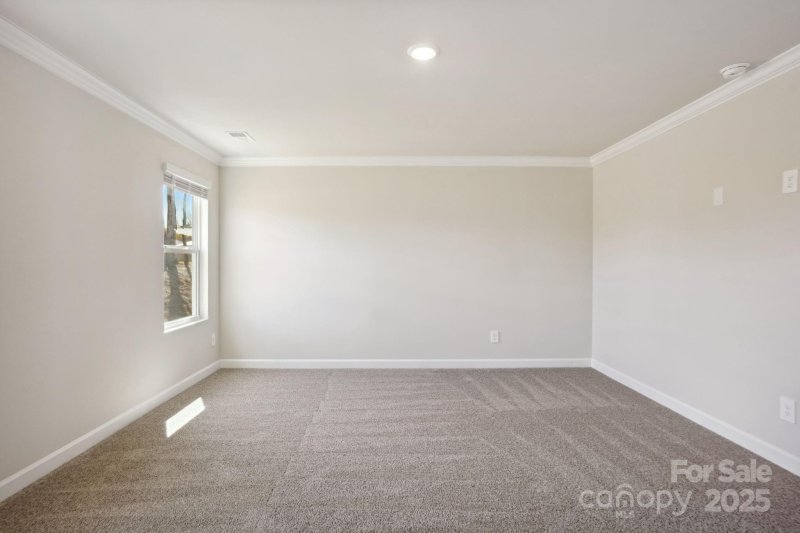 Property image 5 of 116 Obadiah Court in Sutters Mill, Mooresville, NC 28115