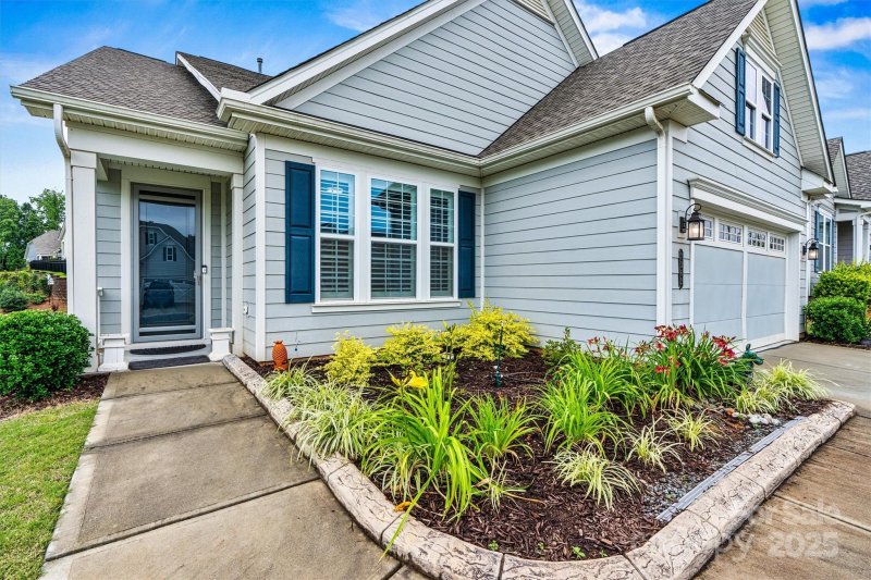 Property image 3 of 7362 Overjoyed Crossing in Cresswind, Charlotte, NC 28215