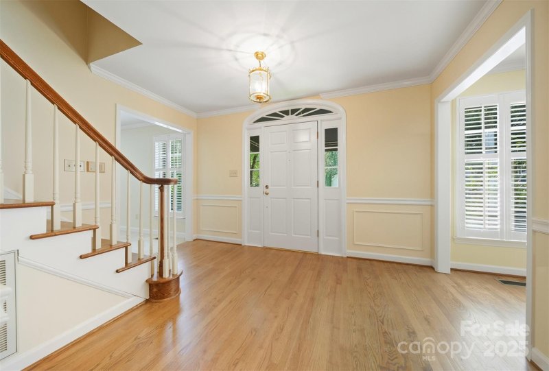 Property image 5 of 147 35th Avenue in Hunters Run, Hickory, NC 28601