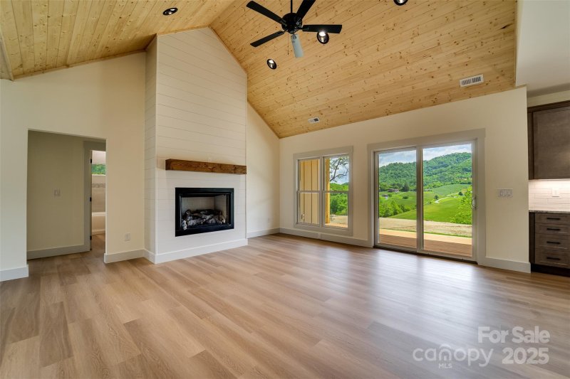 Property image 5 of 70 Knox Best Street in Brinkley Hill, Clyde, NC 28721