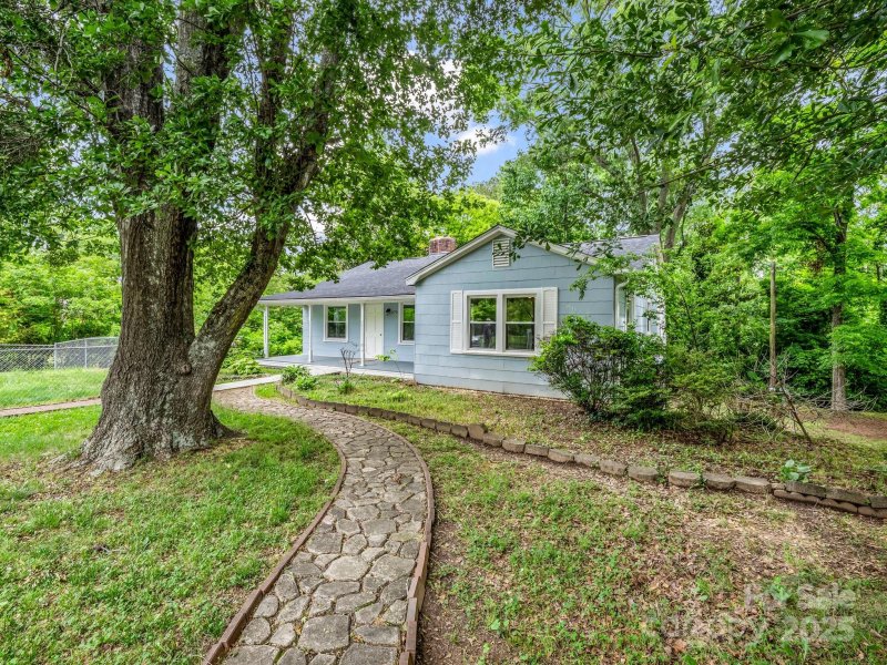 Property image 2 of 279 Ohio Street in Adolph Alexander Justice, Spindale, NC 28160