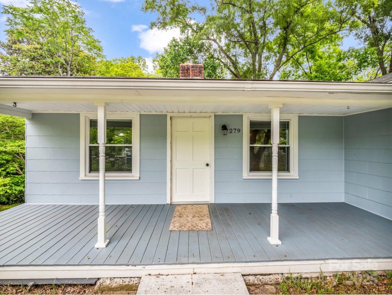 Property image 4 of 279 Ohio Street in Adolph Alexander Justice, Spindale, NC 28160