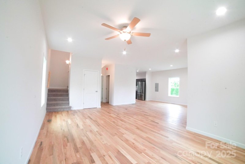 Property image 4 of 7 Berry Crest Lane in Winterhawk, Arden, NC 28704