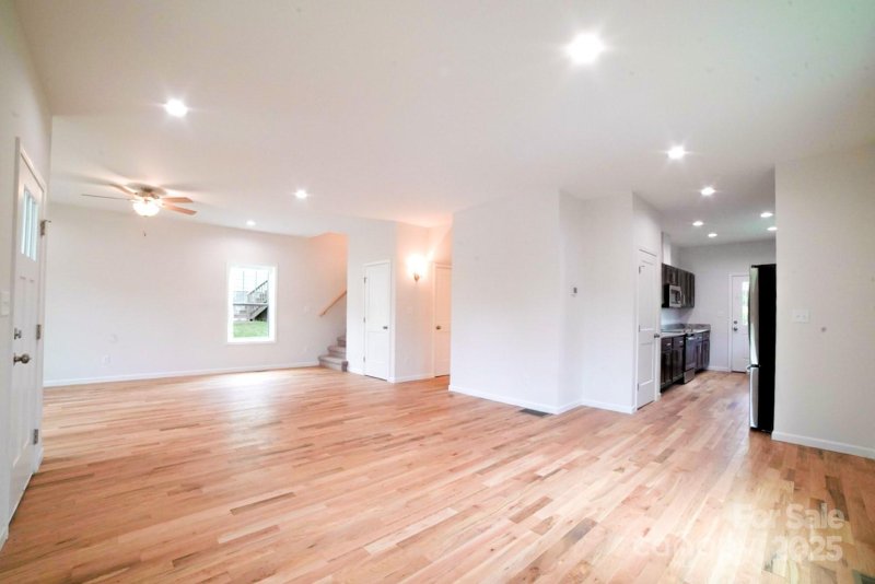 Property image 5 of 7 Berry Crest Lane in Winterhawk, Arden, NC 28704