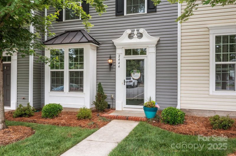 Property image 3 at 2444 Mariners Cove Lane, Denver, NC 28037