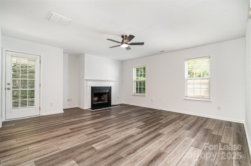 Property image 2 at 10307 Seedling Lane, Charlotte, NC 28214