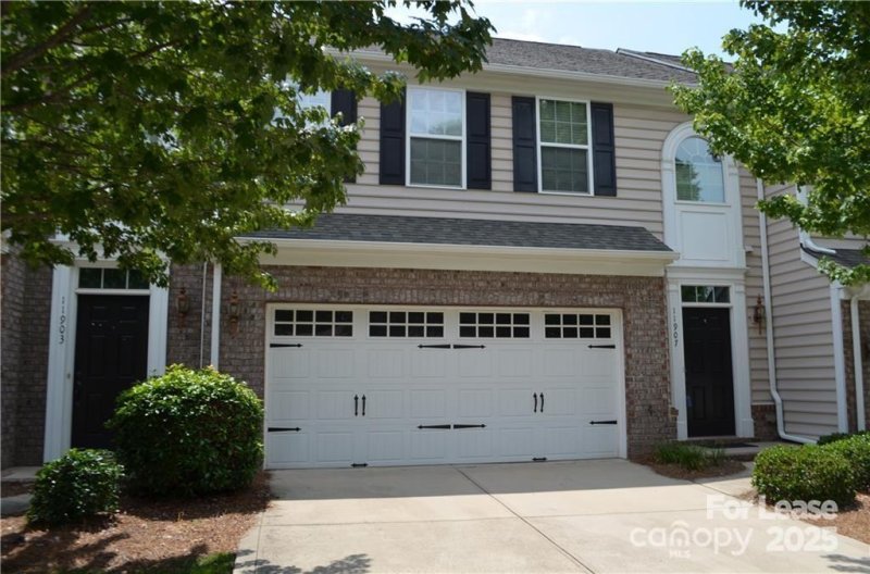 Property image 2 at 11907 Elizabeth Madison Court, Charlotte, NC 28277