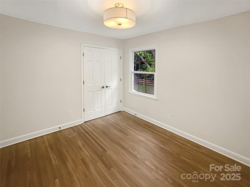 Property image 5 of 1212 Beechdale Drive in East Forest, Charlotte, NC 28212