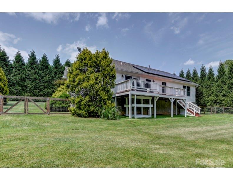 Property image 5 of 109 Meadow Run in Ramsey Run, Asheville, NC 28806