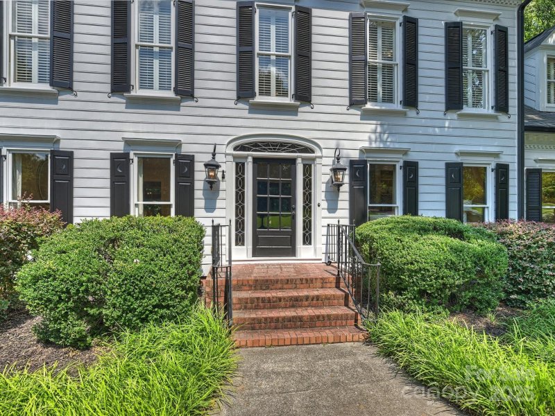 Property image 2 at 5308 Sunningdale Drive, Charlotte, NC 28277
