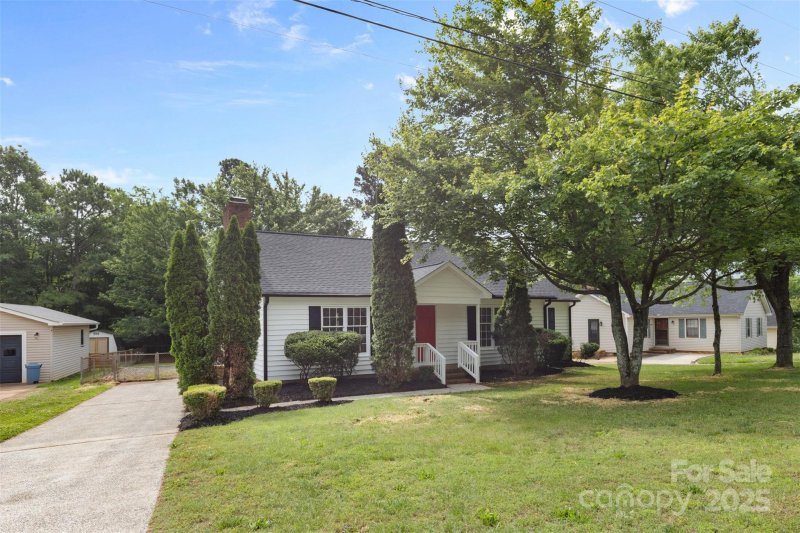 Property image 2 at 6412 Sullins Road, Charlotte, NC 28214