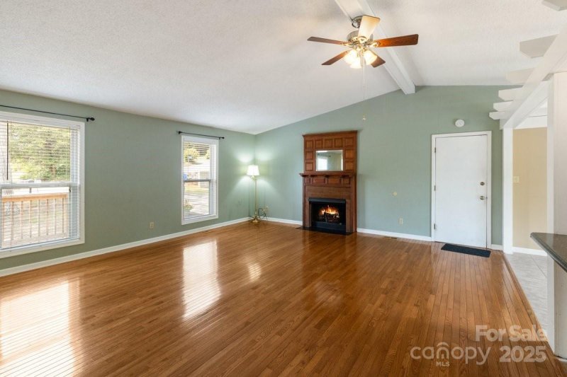 Property image 2 of 65 Knoll Ridge Drive in Stoneybrook, Asheville, NC 28804