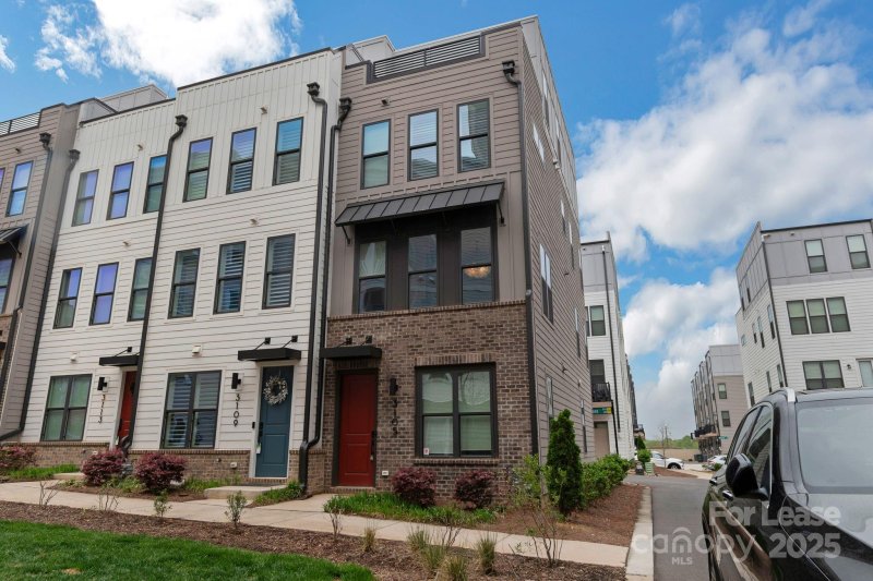 Property image 2 at 3105 Beans Boulevard, Charlotte, NC 28203