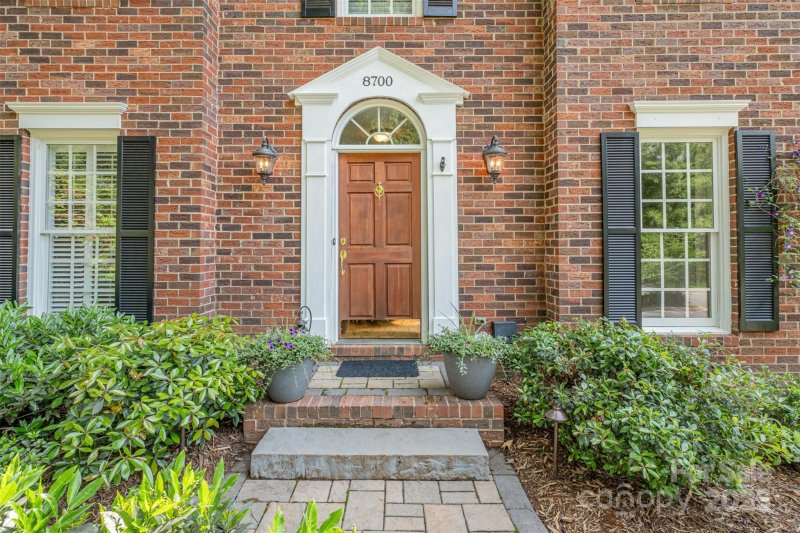 Property image 2 at 8700 Thornbury Lane, Huntersville, NC 28078