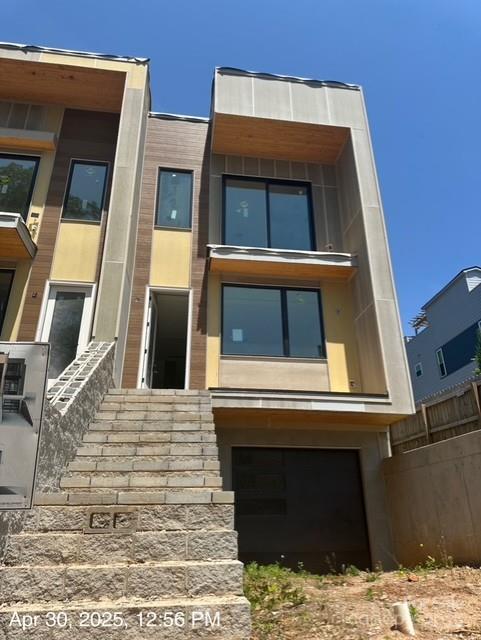 312 Wesley Heights Way