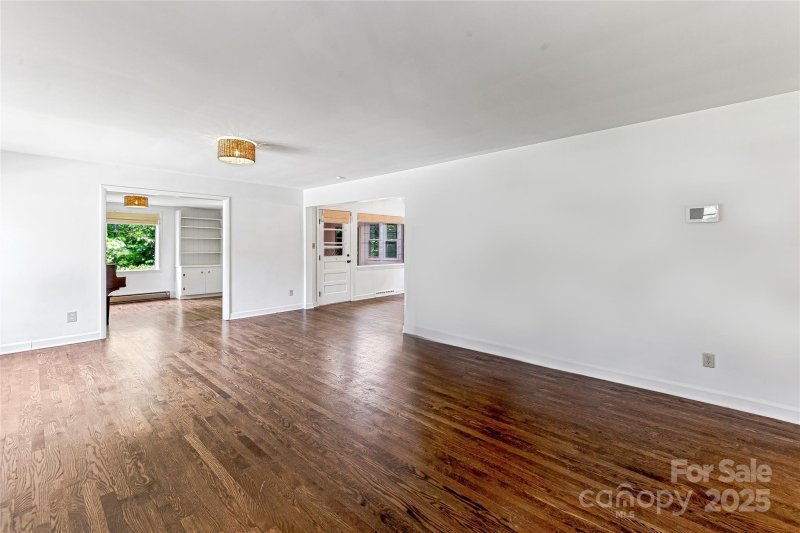 Property image 5 at 26 Crockett Avenue, Asheville, NC 28805