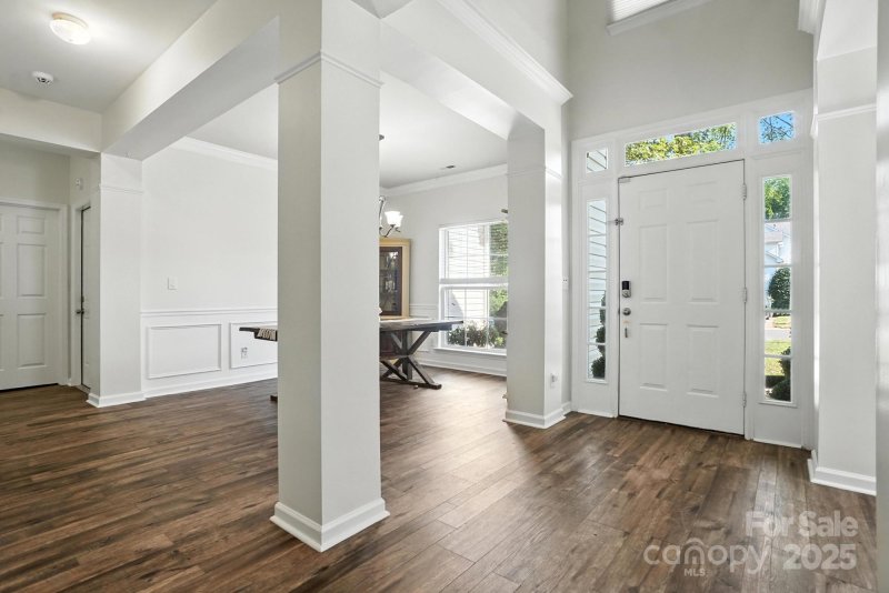 Property image 5 of 2426 Tory Oak Place in Matthews Commons, Matthews, NC 28105