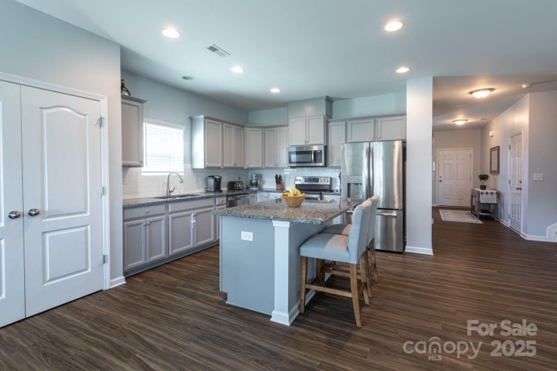 Property image 4 at 177 Willow Valley Drive, Mooresville, NC 28115