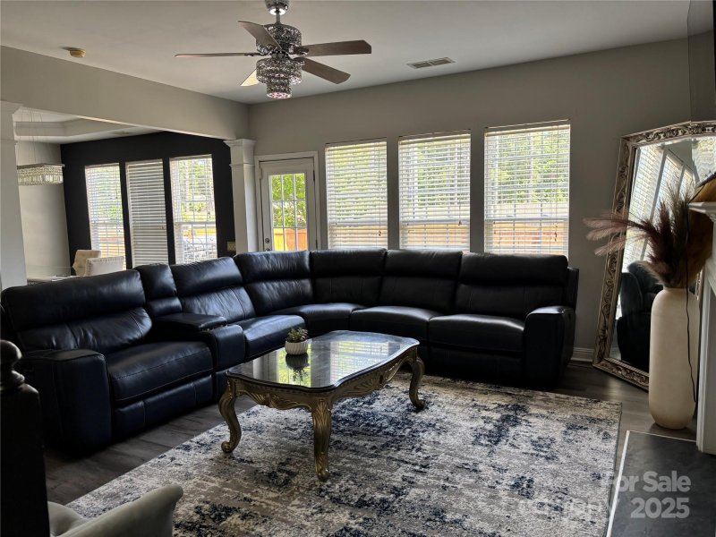 Property image 5 of 10826 Claude Freeman Drive in Arbor Hills, Charlotte, NC 28262