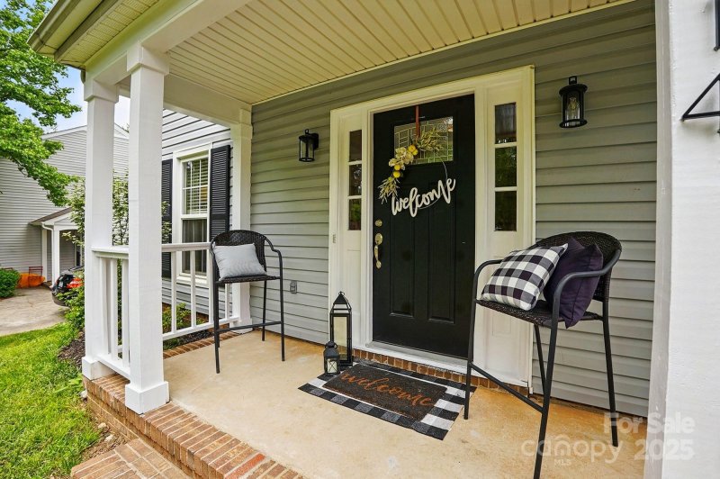 Property image 3 at 314 Sunnywood Lane, Charlotte, NC 28270