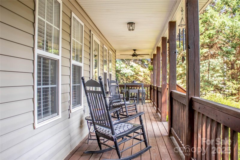 Property image 2 at 7691 Red Robin Trail, Denver, NC 28037