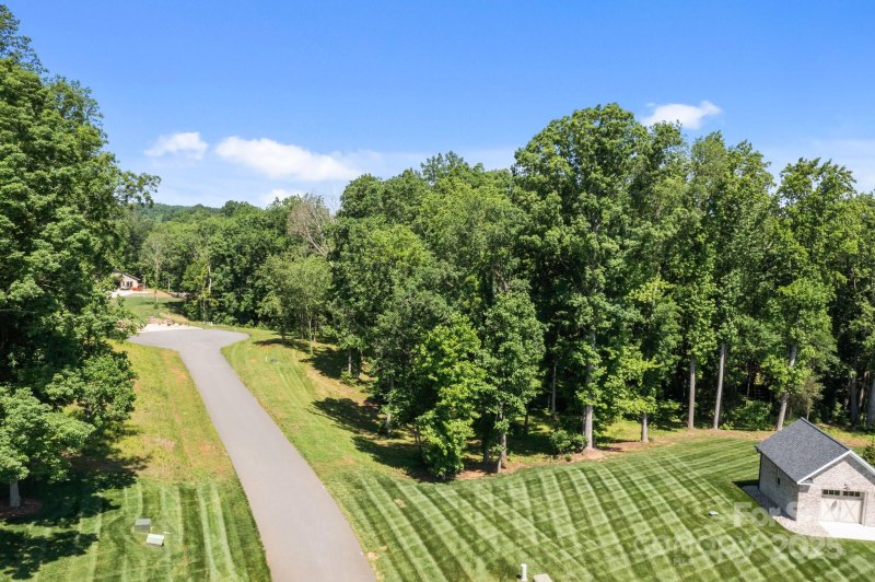 Property image 5 of 128 Backrush Court in Dobbs Valley, Statesville, NC 28625