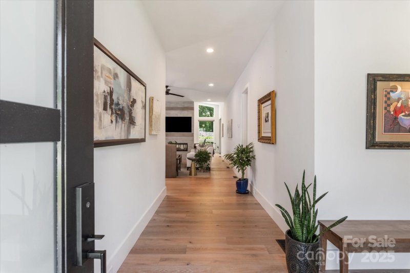 Property image 4 at 4108 Commonwealth Avenue, Charlotte, NC 28205