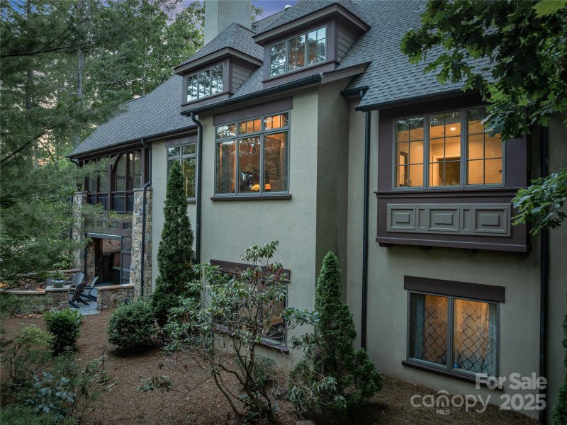 Property image 5 of 16 Hidden Hills Way in The Cliffs at Walnut Cove, Arden, NC 28704