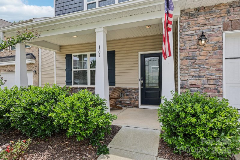 Property image 4 at 107 Sequoia Street, Mooresville, NC 28117