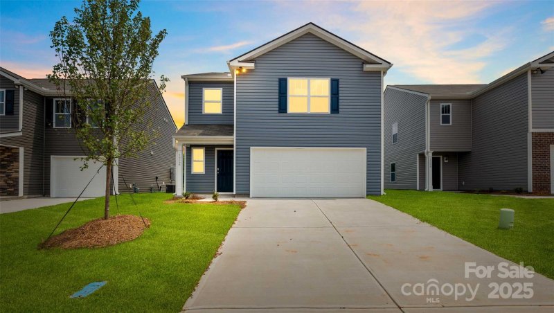 Property image 2 at 56 Lillian Lane, Hendersonville, NC 28792