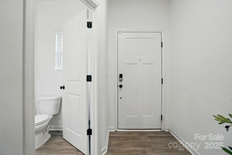 Property image 4 at 2018 Crooked Oak Lane, York, SC 29745