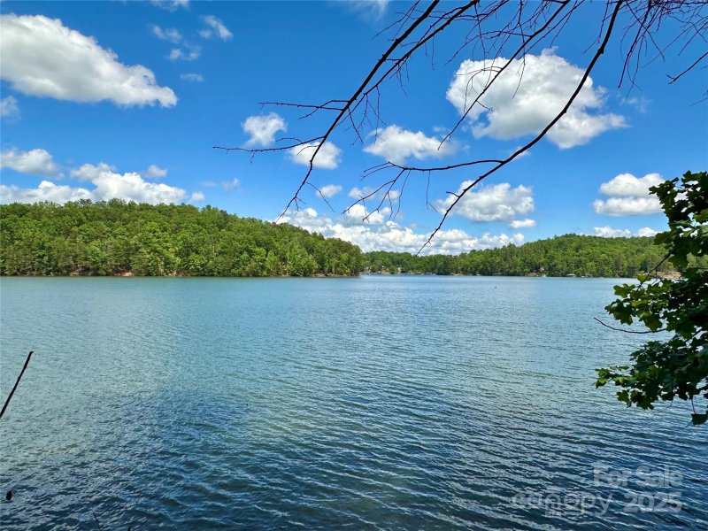 544 Harborside Drive