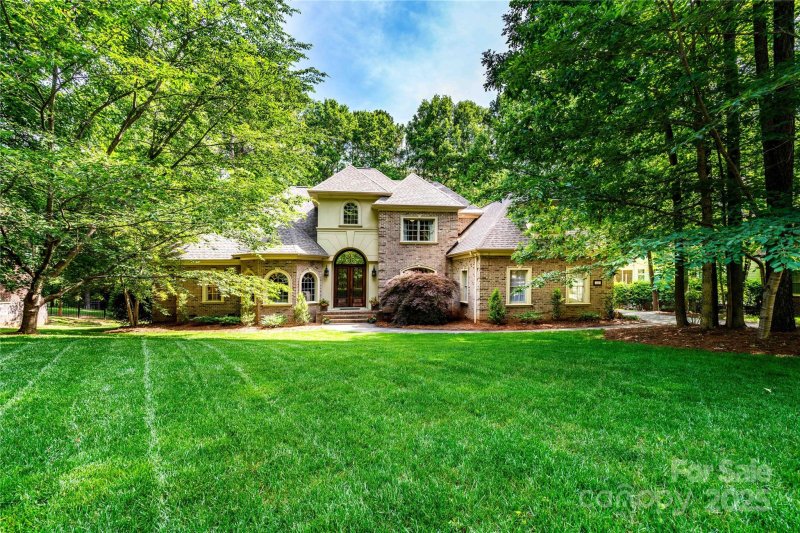 Property image 2 at 122 Sleepy Cove Trail, Mooresville, NC 28117