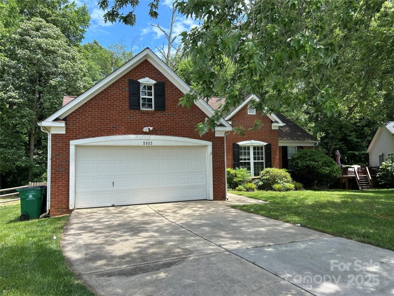 Property image 3 at 5103 Timbertop Lane, Charlotte, NC 28215