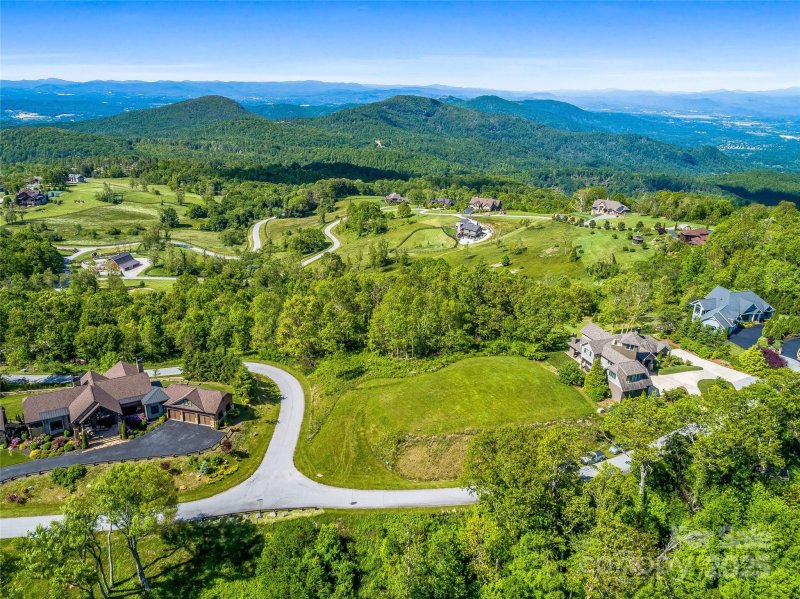 Property image 5 of 99999 Snow Ridge Drive in Grand Highlands at Bearwallow, Hendersonville, NC 28792