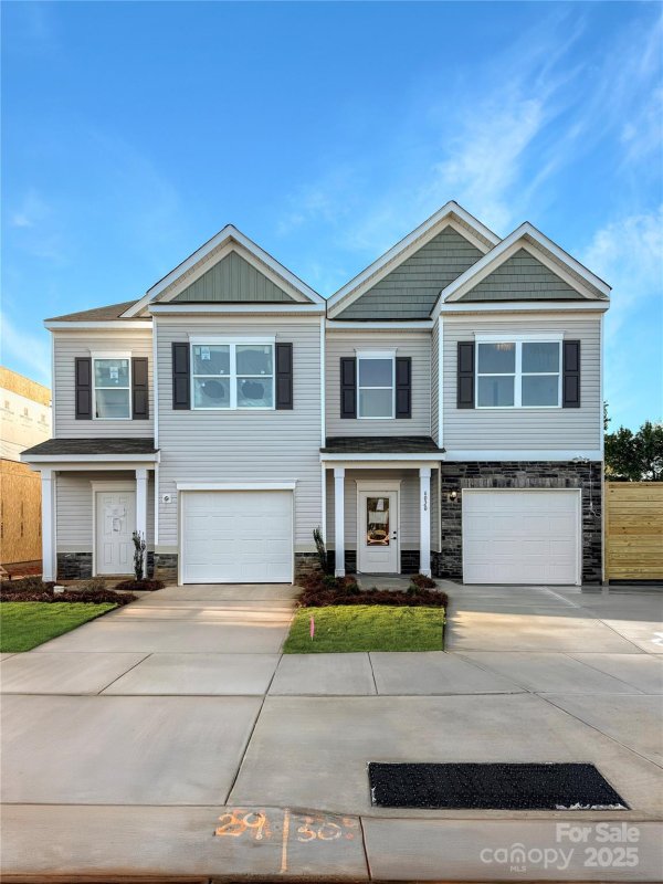 Property image 2 of 6024 Jasmine Branch Road in Hickory Glen, Charlotte, NC 28216