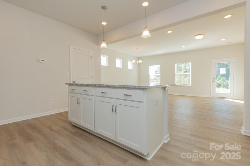 Property image 5 of 6024 Jasmine Branch Road in Hickory Glen, Charlotte, NC 28216