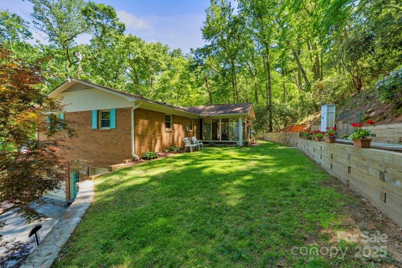 Property image 5 at 230 Turtle Lane, Hendersonville, NC 28791