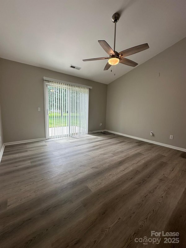 Property image 3 at 14108 Riding Hill Avenue, Charlotte, NC 28213