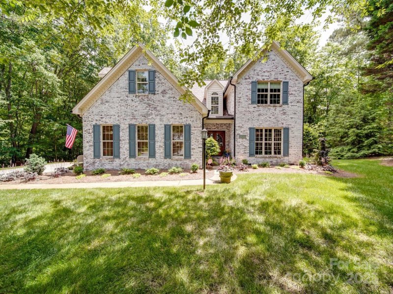 Property image 3 at 4715 Lenden Hall Court, Gastonia, NC 28056