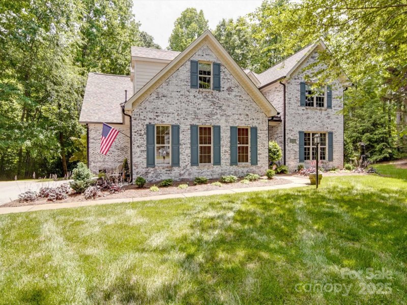 Property image 4 at 4715 Lenden Hall Court, Gastonia, NC 28056