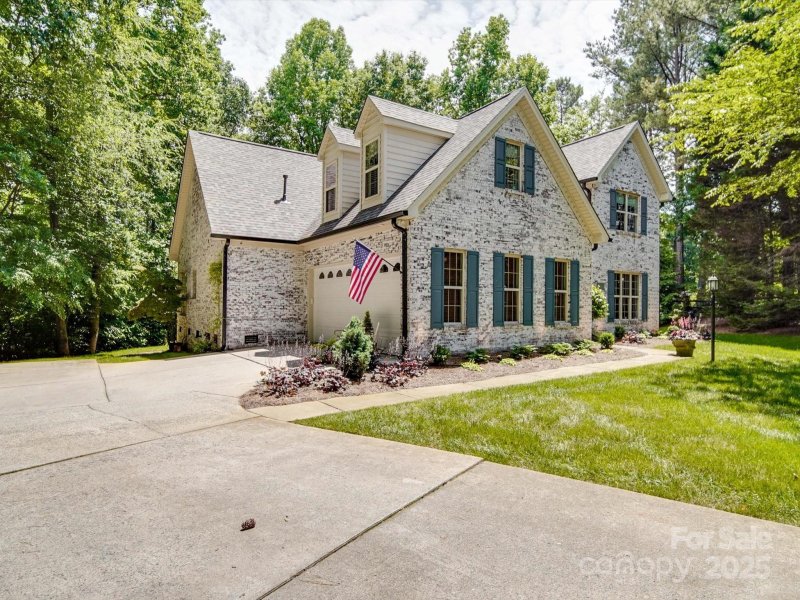 Property image 5 at 4715 Lenden Hall Court, Gastonia, NC 28056