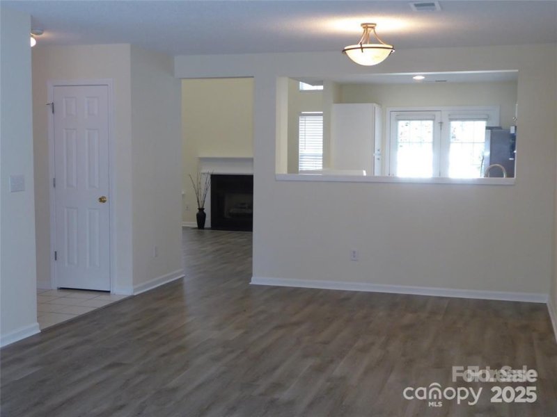 Property image 4 at 8620 Robinson Forest Drive, Charlotte, NC 28277