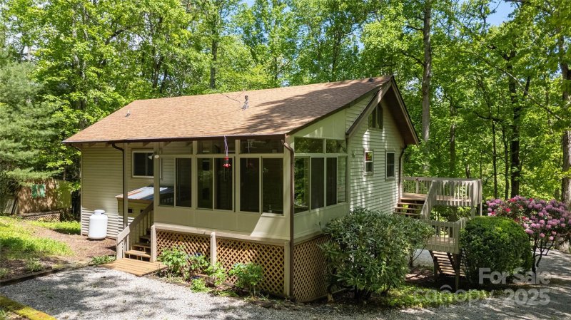 Property image 2 at 1 Spring Road, Spruce Pine, NC 28777