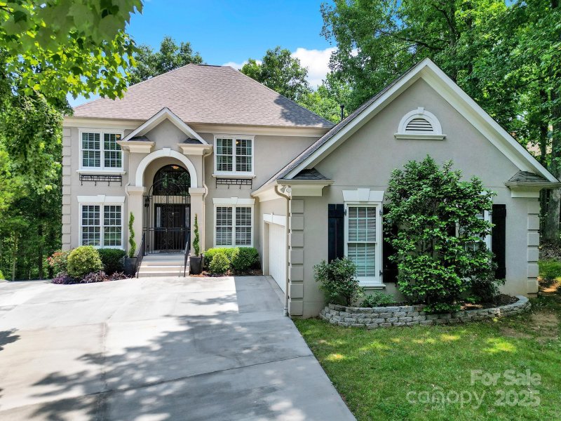 524 Wildbrook Walk
