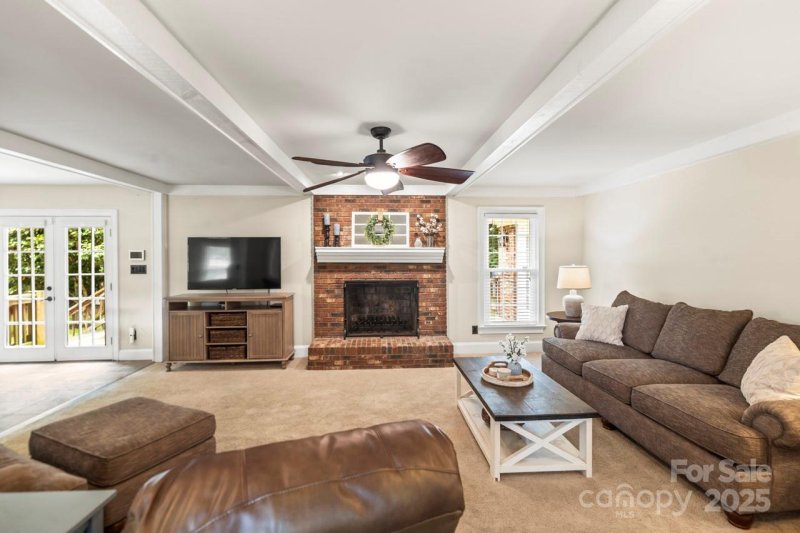 Property image 5 at 8938 Glencroft Road, Mint Hill, NC 28227